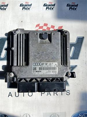AUDI A3 1.8 TFSI ECU COMPUTER BOX 8P7907115 F 0261S04316 BZB MED17.5
