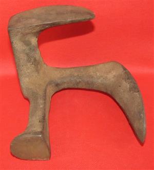 Antique Cast Iron Three Footed Cobblers Anvil ~3kg