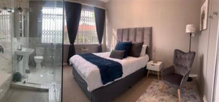Garden Cottage Rental Monthly in Melrose