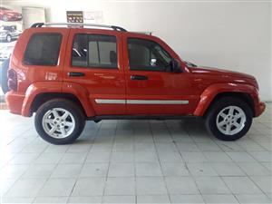 2004 model Cherokee jeep 3.7 engine capacity orange color suv 4x4 automatic 105000km 