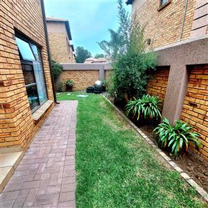 Beautiful, Modern and Move in Ready!