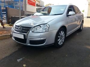 2010 VOLKSWAGEN JETTE 5 1.6 COMFORTLINE