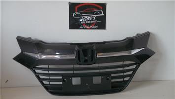 Honda HR-V upper grille