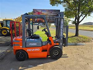 2025 New Revaro FD25 standard forklifts in stock