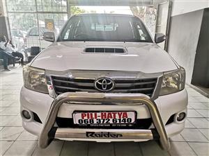 2014 TOYOTA HILUX 3.0D4D HIRADER DOUBLE CAB CANOPY MANUAL