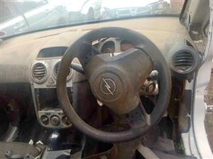 Opel corsa D steering wheel