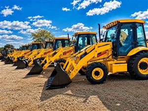 New Revaro HD96 backhoe loaders for sale at Mad Farmer SA