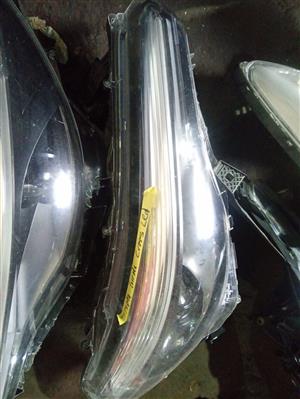  Toyota Cross Right Led Head Light for Sale 