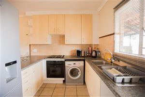 Townhouse Rental Monthly in Mooikloof Ridge