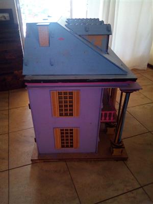 second hand barbie house for sale