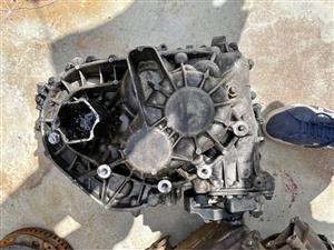 Volvo c30 t5 manual 5 speed gearbox for sale