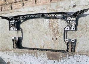 AUDI A4 S4 B9 8W RADIATOR SUPPORT