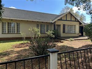 House For Sale in Dersley