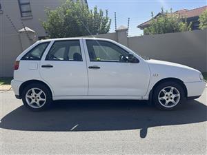 Volkswagen Polo Playa 1.4