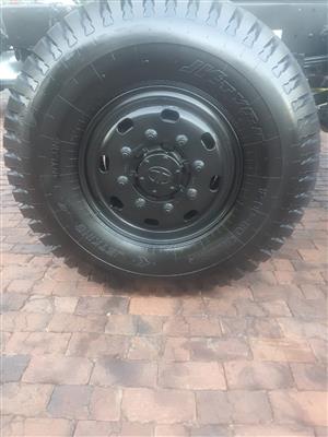 Truck Tyres With Rims
