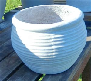 African  Jar Pot.  ( Small). GARDEN MARKET PLACE  NO 1 Gardens Road. HILLCREST