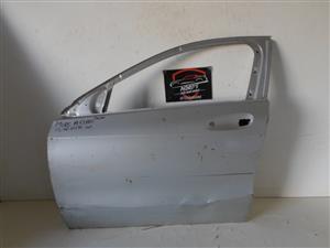 Merc W176 12-18 left front door 