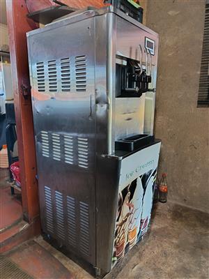 Ice Cream Machine for sale 