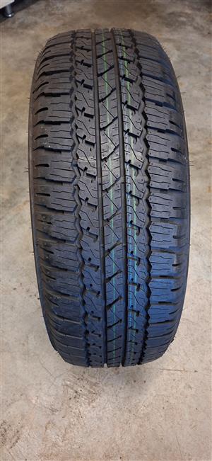 Bridgestone Dueler A/T 265 65 17, As new, never used. Only one avaialable. R1000