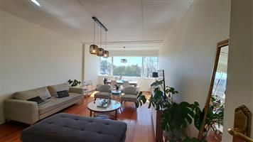 Apartment For Sale in Illovo