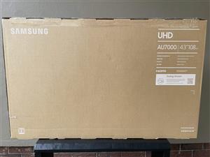 Samsung 43" AU7000 UHD 4K Smart TV [NEW]