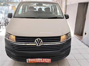 2021 VW TRANSPORTER 2.0 T_6 10  SEATER  MANUAL DIESEL 93.000KM WHITE COLOUR  TOUCH SCREEN PRICE