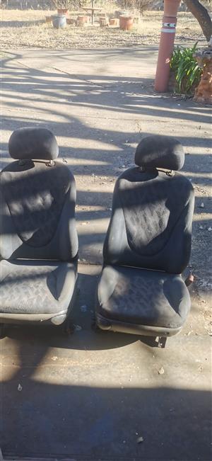 Car seats 