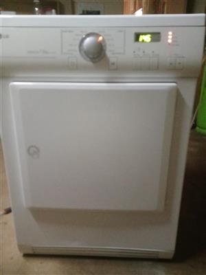LG clothes care 7.5kg Tumble dryer. Good condition working