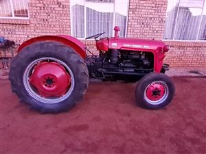 Messey Ferguson 35X tractor