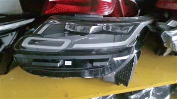 Range Rover velar headlight