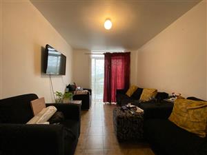 Elegant & Spacious 2-Bedroom Maisonette in Sought After Fairfield Estate