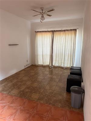 Flat available in Elarduspark