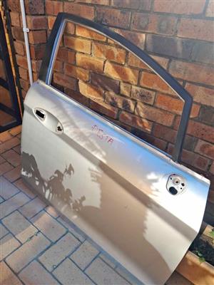 Ford Fiesta driver door 2018
