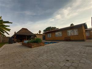 ! Surpassing All Others in Quality !  !The Interior Decorating in this Home is Exquisite Magnetic!