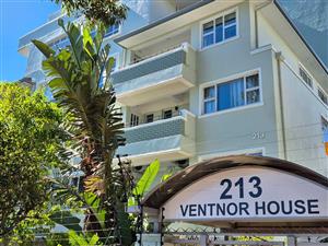 Apartment For Sale in Three Anchor Bay