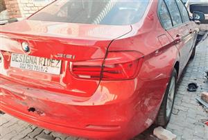 BMW F30 318I LCI FACE-LIFT STRIPPING FOR SPARES/PARTS AVAILABLE 