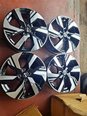 Nissan magnite original alloy mags size 16 aset