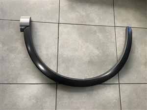 2017 AUDI Q3 LEFT FRONT WHEEL ARCH MOULDING FOR SALE. IN PRISTINE CONDITION