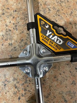 Heavy Duty 4-Way Wheel Spanner_FITS ALL CARS - Collection in Northriding Randburg