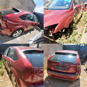 FORD FOCUS STRIPPING FOR PARTS