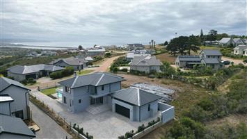 Modern Masterpiece in the Heart of Baron’s View