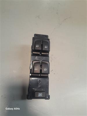 HYUNDAI I20 WINDOW CONTROL SWITCH FOR SALE 