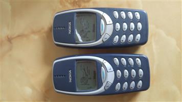 2xNOKIA 3310 cellphones for sale.  Call sms or whatsapp.