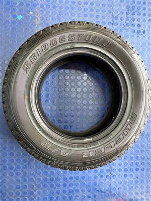265/65/17 BRIDGESTONE DUELER A/T D694 (TYRE SPECIAL)