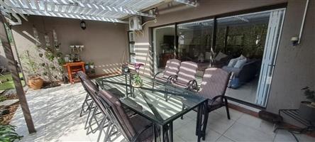 3 Bedroom Cluster For Sale in Brentwood Park