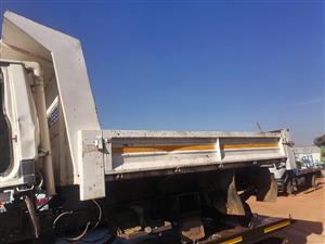 3 cube tipper bin with hydraulics for sale