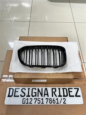 BMW F20 DOUBLE SLAT (GLOSS BLACK) FRONT BUMPER KIDNEY GRILLS AVAILABLE.