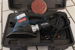 RYOBI MULTI SANDER IN BLACK CASE(S067296A)