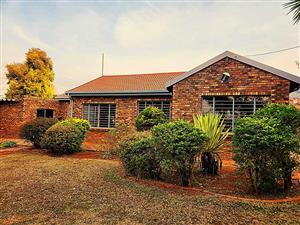 House For Sale in Amandasig