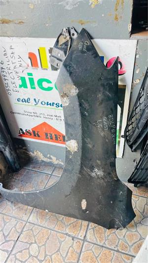 Toyota Corolla Quest fender